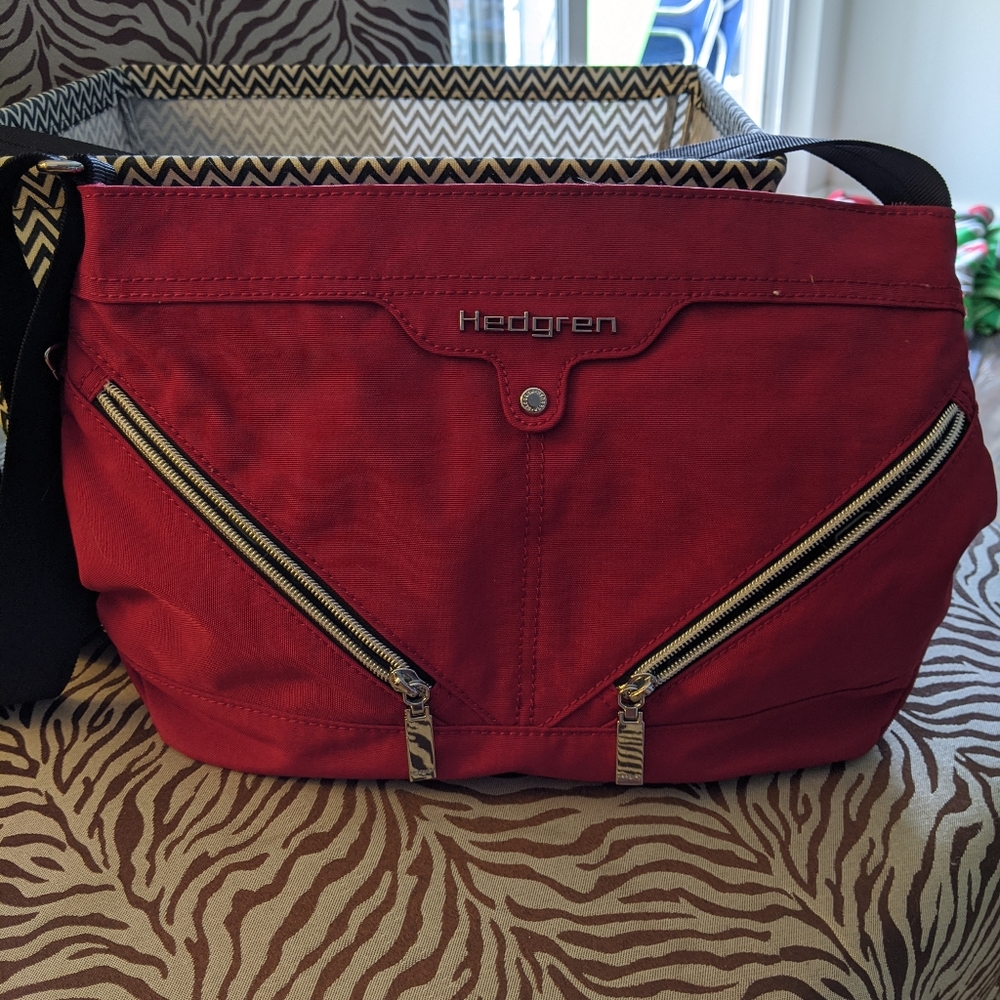 Handbag